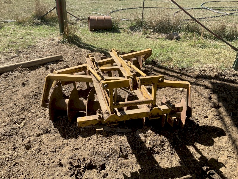 Disc plow
