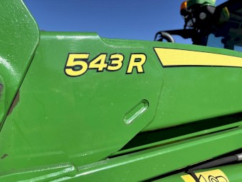 2017 John Deere 5R125 Tractor Loader