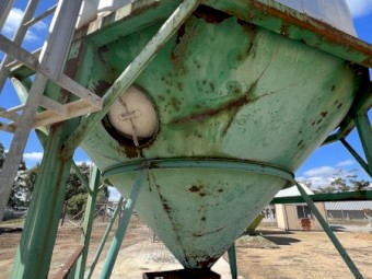 3 x Boyd Steel Fertiliser Silos
