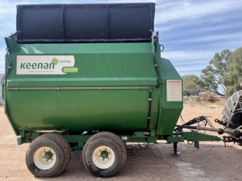 Keenan Klassik 100 mixer wagon