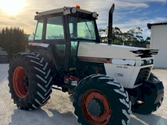 Case IH 2094 Tractor