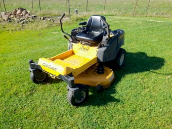 Zero turn mower 