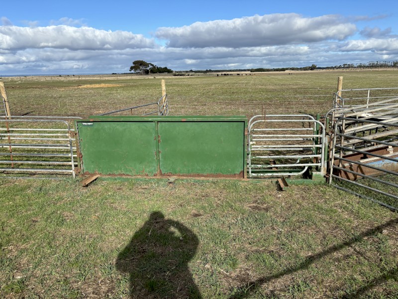 Thornton Portable Sheep Yards