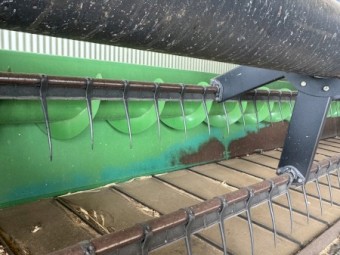 John Deere 936D Draper Front