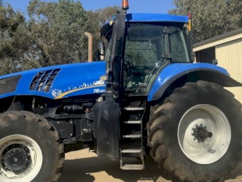 New Holland T8.320