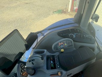 New Holland T8.320