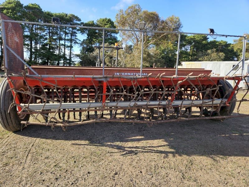 International 6-2 Seed Drill