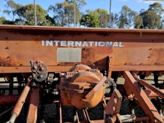 International 6-2 Seed Drill