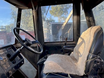White 4-225 Tractor