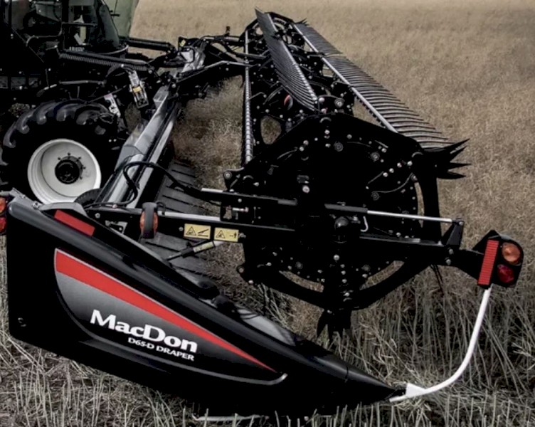 WANTED Macdon D60/D65/D135 Front
