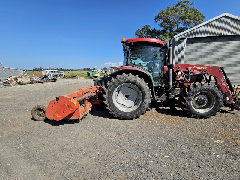 Case Maxxum 115 Tractor