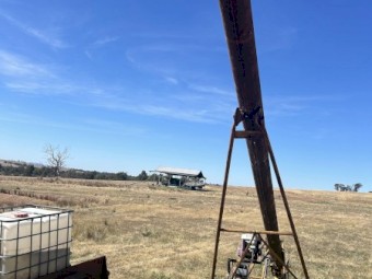 Delarue grain auger