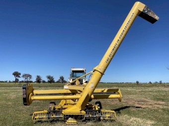Grain bag Outloader