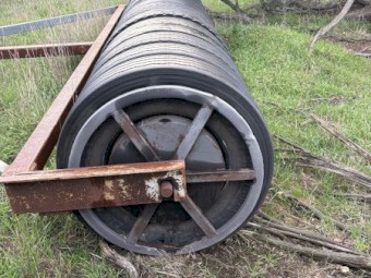 5m Rubber Truck Tyre Roller