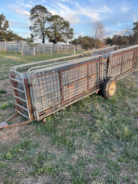 Portable sheep yards