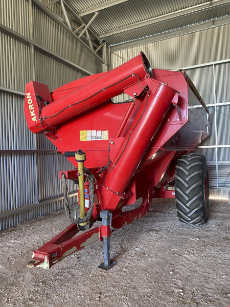 2017 Akron 14t Chaser Bin