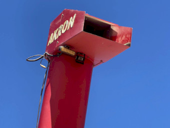 2017 Akron 14t Chaser Bin