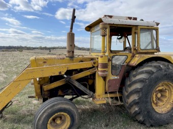 Chamberlain C6100 Tractor / Loader