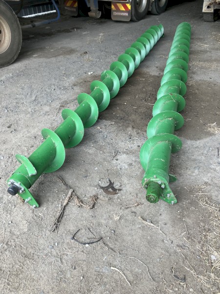 John Deere Cross Augers