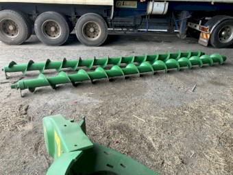 John Deere Cross Augers