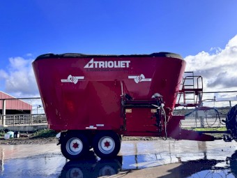 2019 Triolet Solomix SM-2 Feed Mixer
