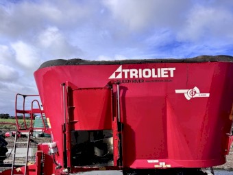 2019 Triolet Solomix SM-2 Feed Mixer