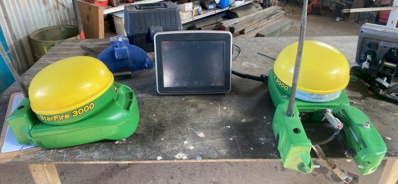 John Deere GPS