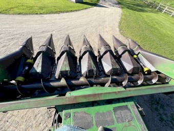 John Deere 643 Corn Front