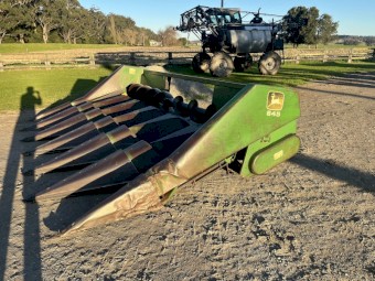 John Deere 643 Corn Front