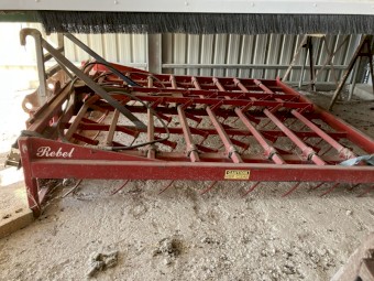 Rebel 15 bale Grab