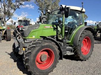 Fendt 211S Vario Tractor