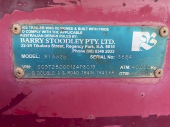 4x2 Barry Stoodley A Livestock Trailer