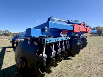 Brand New Red Earth 48 & 36 Plate Ploughs