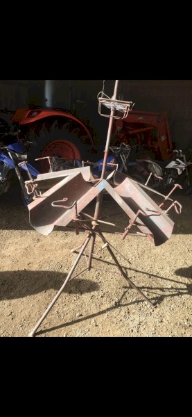 Lamb marking cradle