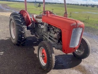 1962 Massey Ferguson FE35 Tractor