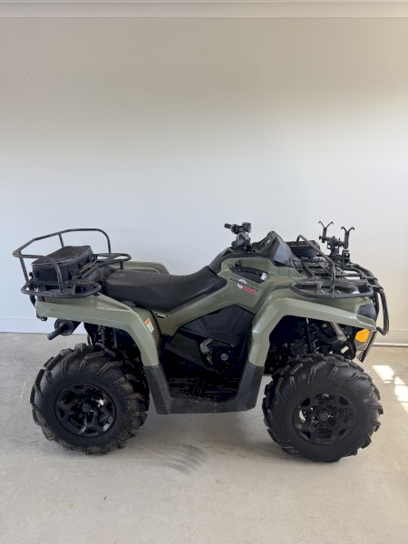 Can-Am Outlander 570 Pro ATV