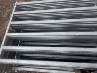 30 new cattle panels