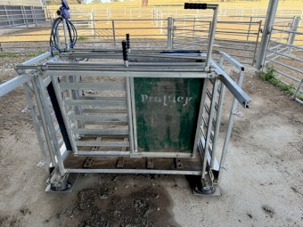Prattley weighcrate and isolation frame