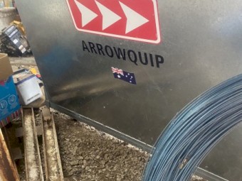 ArrowQuip Sheep Handler