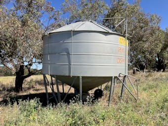 Macey field bin