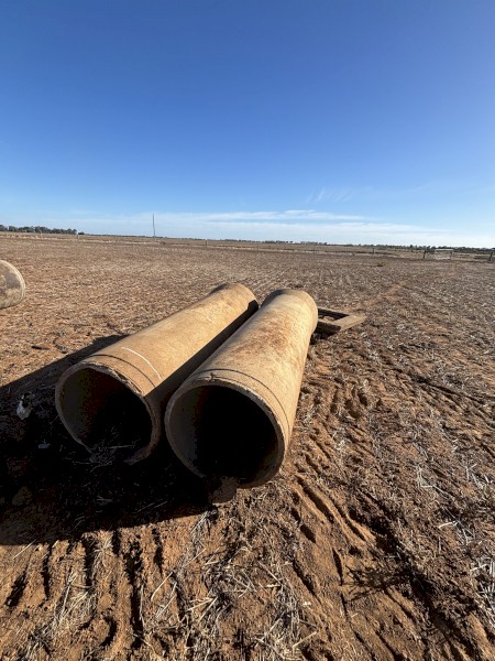 concrete water pipe 
