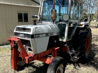 Case/David Brown 1490 Tractor