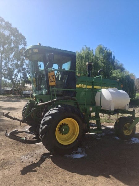 John Deere 4995 Windrower with 36ft Honey Bee Front