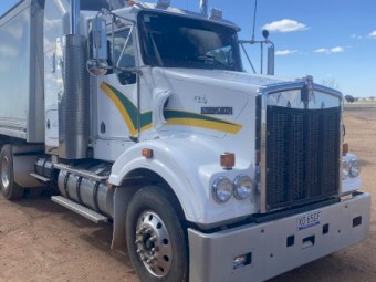 2010 Kenworth T408 SAR with Quad Dog Fitted with a Blower on Truck and Dog