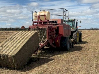 Case 8585 8x4x3 baler