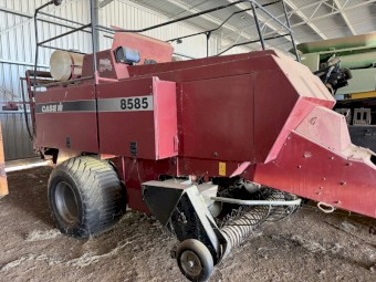 Case 8585 8x4x3 baler