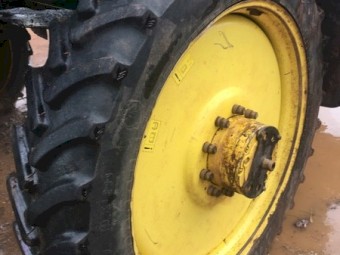 Rims And Tyres 320/80R42