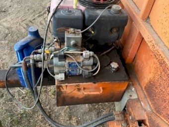 Hay Feed Out Cart
