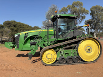 John Deere 8370RT Tractor