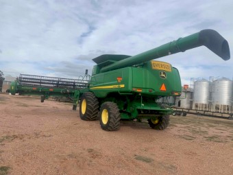 2008 John Deere 9670 Header with John Deere 640D Front